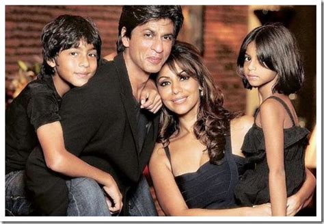 Shahrukh Khan And Gauri Khan Wedding Pics Photos