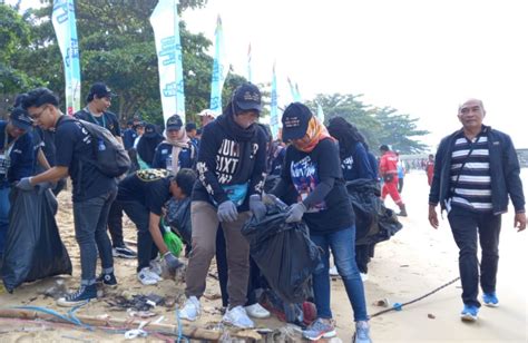 Setiap Hari Dlh Balikpapan Angkat Sampah Pesisir Pantai Ton Herald