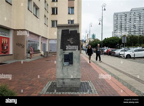 The Warsaw Ghetto Boundary Markers Historical Place With Memorial