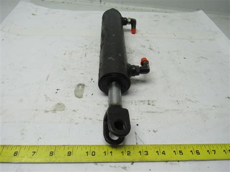 Raymond Side Shift Hydraulic Cylinder From Pacer Model 60 Forklift