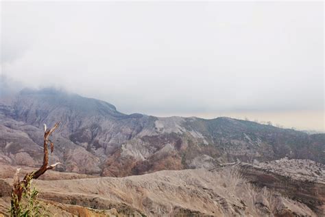 Info Gunung Kelut Foto Gunung Kelud Pasca Erupsi Info Gunung