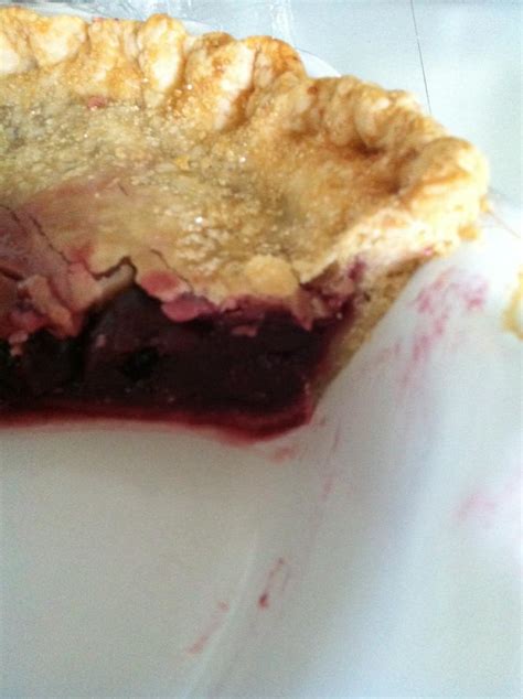 Sweet Cherry Pie