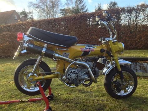 Honda Dax Candy Yellow Tuned Brommers Motorfietsen