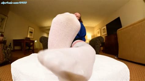 Bratty Blonde S TUBE SOCK Soles MOV Amateur Soles Giantess And