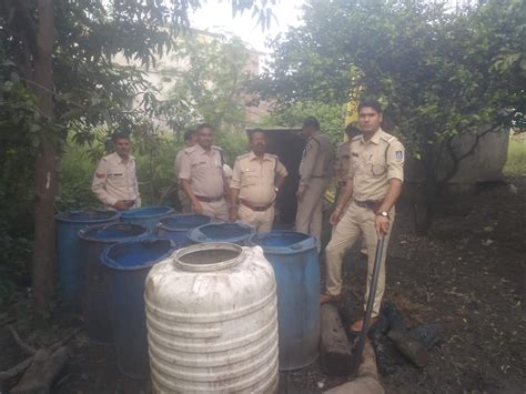 Police And Excise Department Recovered 16 Thousand 600 Kg Lahan And 35 Liters Of Raw Liquor