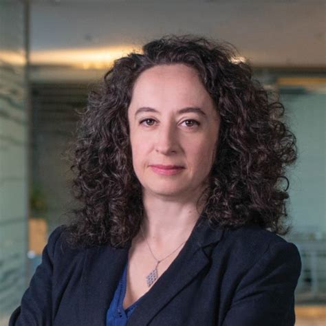 8 Hot Sexy Kinga Kenyeres Bikini Pics