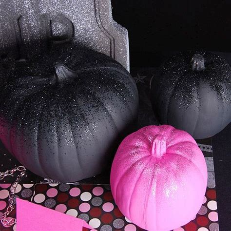 20 Pretty Pink Halloween Decoration Ideas Pink Pumpkins Pumpkin Decorating Painted Pumpkins