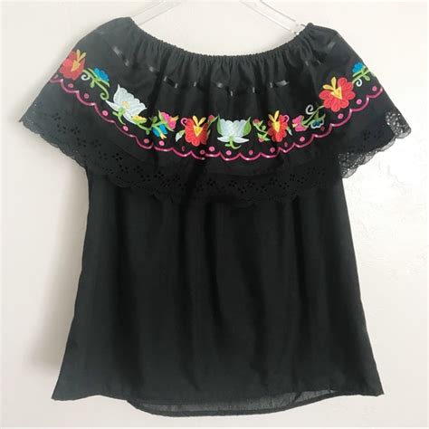 Mexicana Tops Mexican Floral Embroidered Off Shoulder Blouse M Poshmark