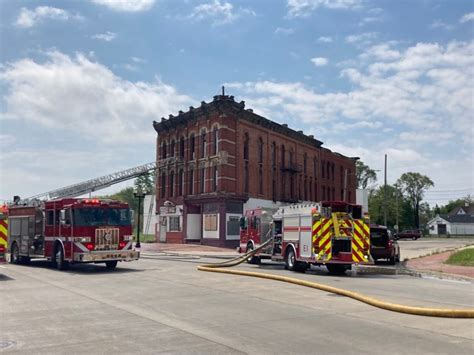 Crews Battle Fire At Three Story Vacant Building In Downtown Saginaw