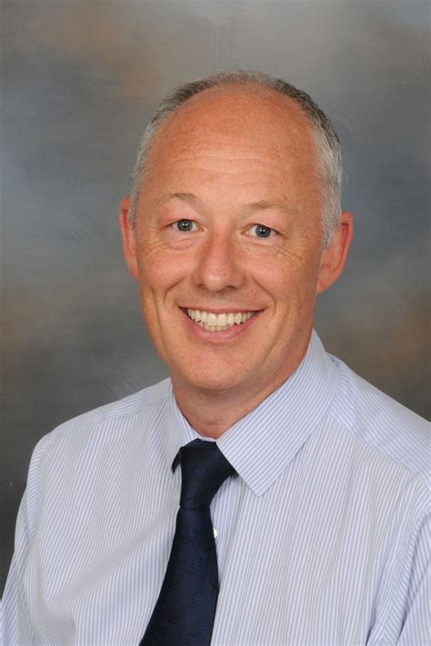 Surgeon Profile - NJR Surgeon and Hospital Profile