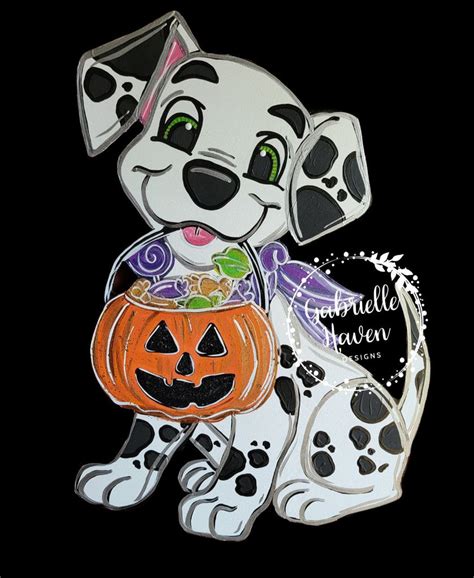 101 Dalmatians 101 Dalmatians Halloween Dalmatians Door Hanger Front