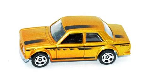 Hot Wheels Cool Classics Datsun 510 Bluebird