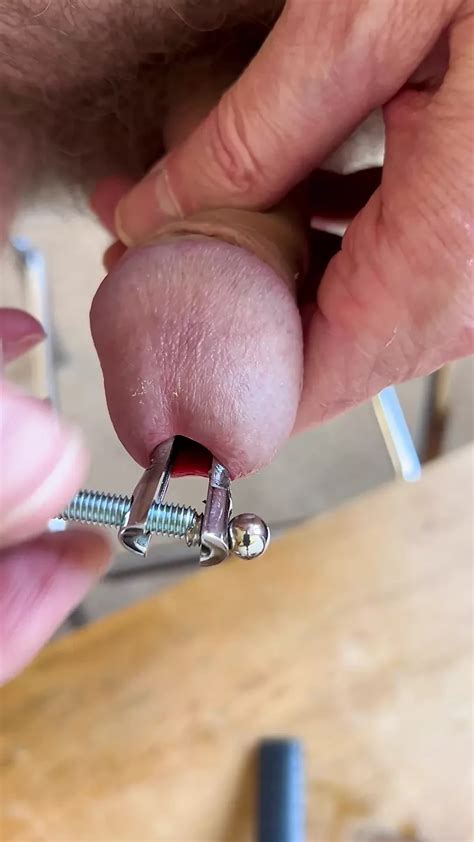 Peephole Stretching British Gay Amateur Amateur Porn XHamster