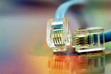 Cable vs. DSL: Which Internet Is Right for You? | MYMOVE