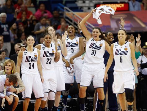 Uconn Women S Basketball Honoring 2004 2014 Ncaa Title Teams