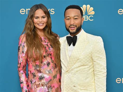 Chrissy Teigen just welcomed her fourth child via surrogacy. 4 families ...