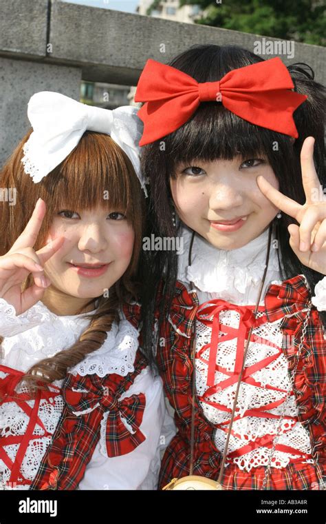 Japanese Girls Posing In Tokyos Fashionable Harajuku District Stock