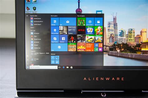 Alienware 15 R3 Review Photo Gallery - TechSpot