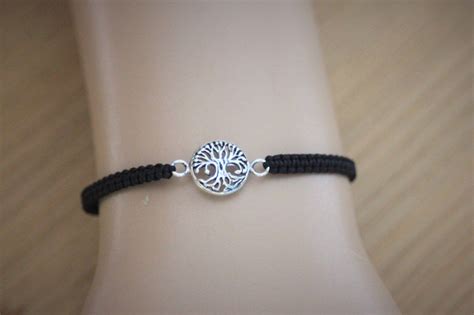 Bracelet cordon macramé noir breloque arbre de vie en argent massif 925