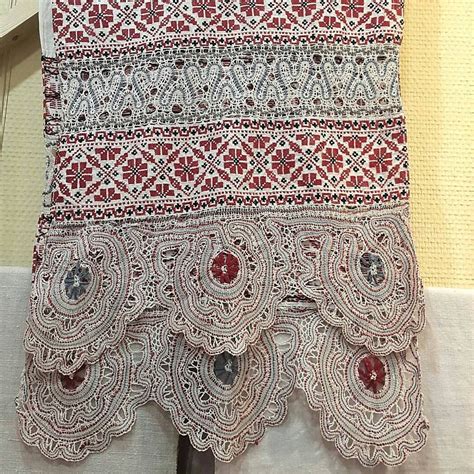 выставка полотенец конца XIX - начала XX века "Связанные одной нитью ...