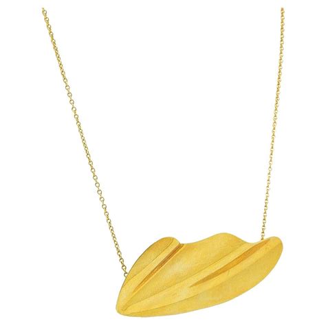 Tiffany And Co Elsa Peretti Diamond Teardrop Necklace 18 Karat Yellow