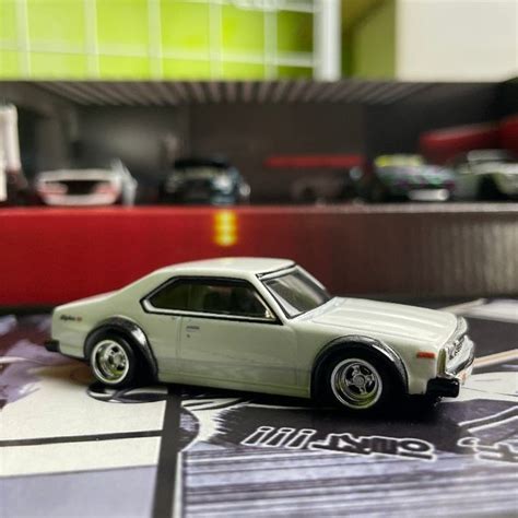 PUTIH Hot Wheels Nissan Skyline C Premium White Diorama Shopee Singapore