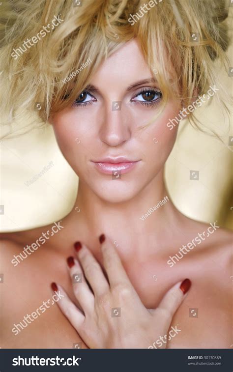Gold Portrait Naked Woman Light Hair Stock Photo 30170389 Shutterstock