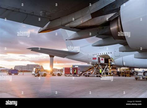 Aereo Al Tramonto Immagini E Fotos Stock Alamy