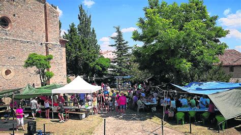 Monteagudo Prepara Su Tradicional Asado En La Plaza Noticias De