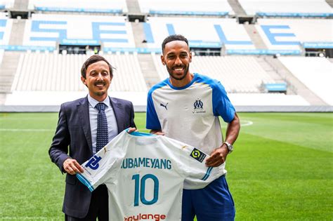 Mercato Un Ancien De L OM Pas Convaincu Par Un Choix De Longoria