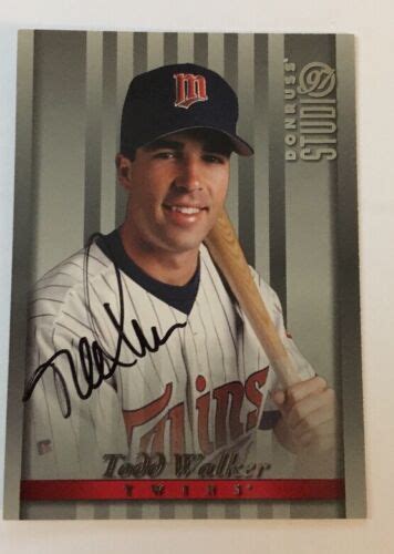 TODD WALKER 1997 DONRUSS STUDIO AUTOGRAPHED SIGNED AUTO BASEBALL CARD