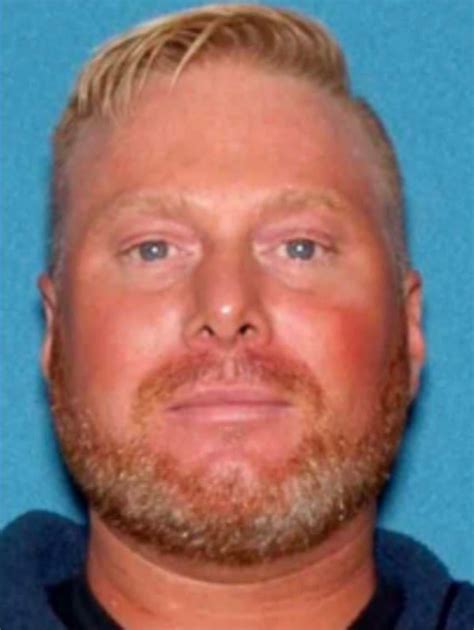 NJ Manhunt Suspect Identified Have You Seen Him TomsRiver Org