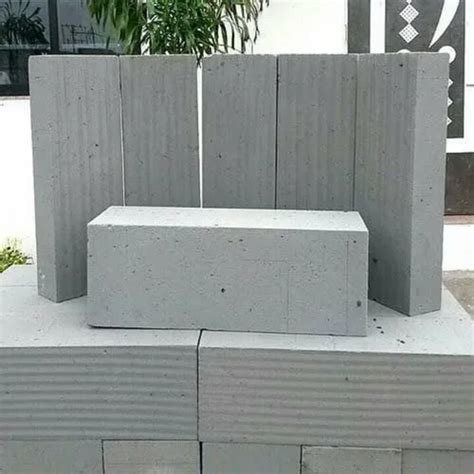 Gray Autoclaved Aerated Concrete Magna Rectangular AAC Block 600 X 200