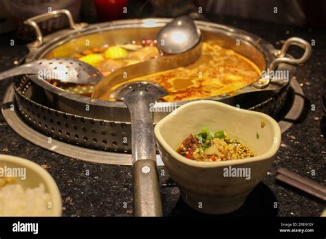 Hot Pot Meat Hi Res Stock Photography And Images Alamy