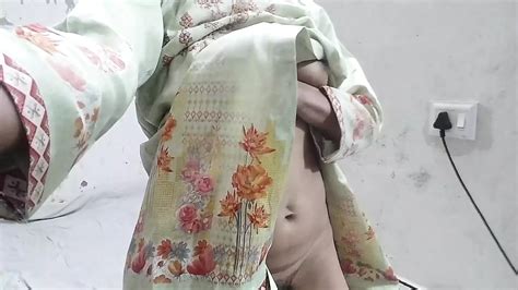 Buaa Ji Ne Apne Chuchi Dikhaya Bola Dudh Pine Ko Asian Porn Feat Sexy Priya Xhamster