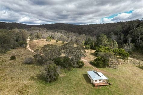 15 of the Cosiest Winter Cabins Across NSW - We Are Explorers