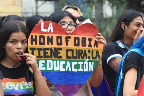 Movimientos Lgtbi Protestan Contra El Odio Y Discriminaci N En La Mayor