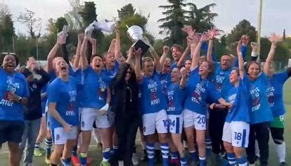 Nate Grandi La Squadra Femminile Del Montespaccato Calcio In Serie C A