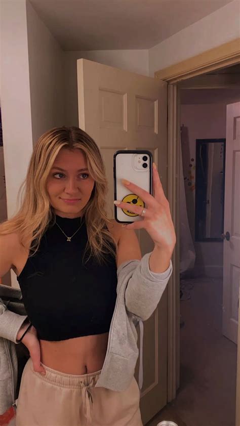 Blonde Balayage Mirror Selfie Mirror Selfie Blonde Balayage Selfie