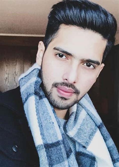 Armaan Malik Height, Weight, Age, Girlfriend, Family, Facts, Biography