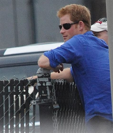 The Sun Publishes Photos Of Naked Prince Harry