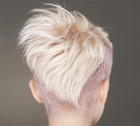 Freche Kurzhaarfrisuren Undercut Frisuren Damen Kurz