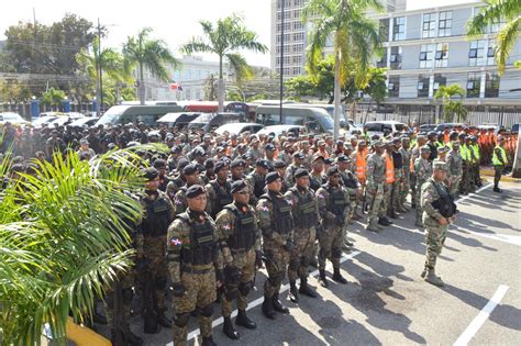 Miembros de las Fuerzas Armadas y la Policía Nacional fortalecerán