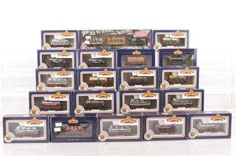 Bachmann Gauge Various Tank Wagons Wagons Boxes Including