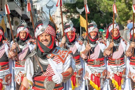 Fiesta De Moros Y Cristianos De Elda • La Aventura De La Historia