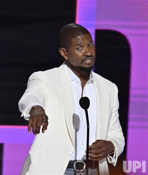 Photo Usher Wins Lifetime Achievement Award At 24th Annual BET Awards