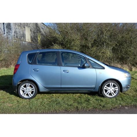 Mitsubishi Colt 4 Dr Hatchback 1 3 CZ2 AMT 5 Dr Auto Reg WJ60 TFN