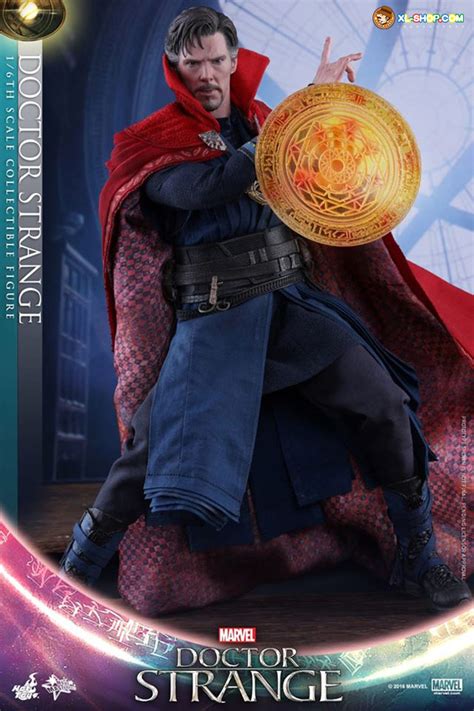 Hot Toys MMS Doctor Strange Th Scale Doctor Strange Collectible Figure