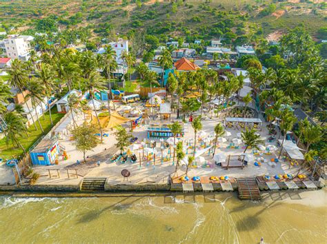 Tour Phan Thi T Ng Y M Check In Bikini Beach Mango Beach