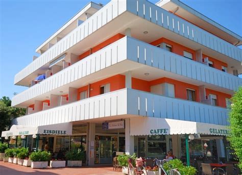 Hotel Residence Cavallino Sud Taliansko Bibione 127 Invia